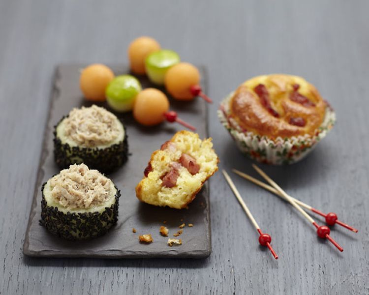 Des apéros délicieusement variés : muffins savoureux et makis frais