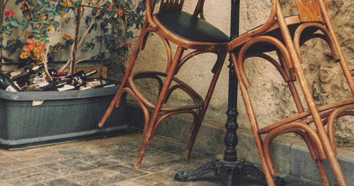 Comment éliminer les taches d'huile de votre terrasse ?