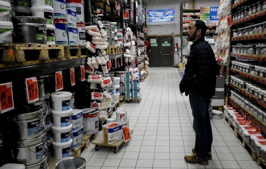 Le marché du bricolage en déclin : une analyse des causes et des perspectives