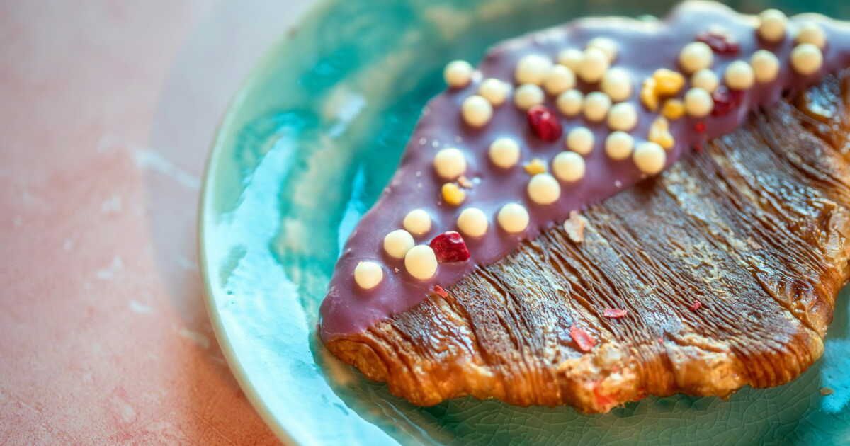 Découvrez le flat croissant : la recette croustillante et anti-gaspillage à réaliser chez soi