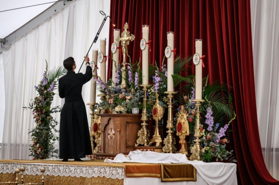 La fracture du Vatican : le schisme de la Fraternité Saint-Pie X