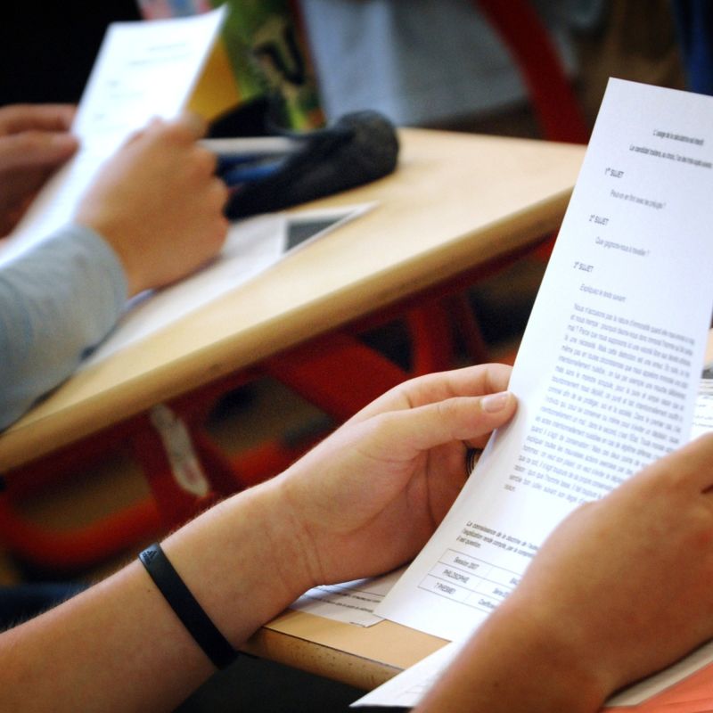 Le mystère des copies perdues au bac : un soulagement inattendu pour les lycéens