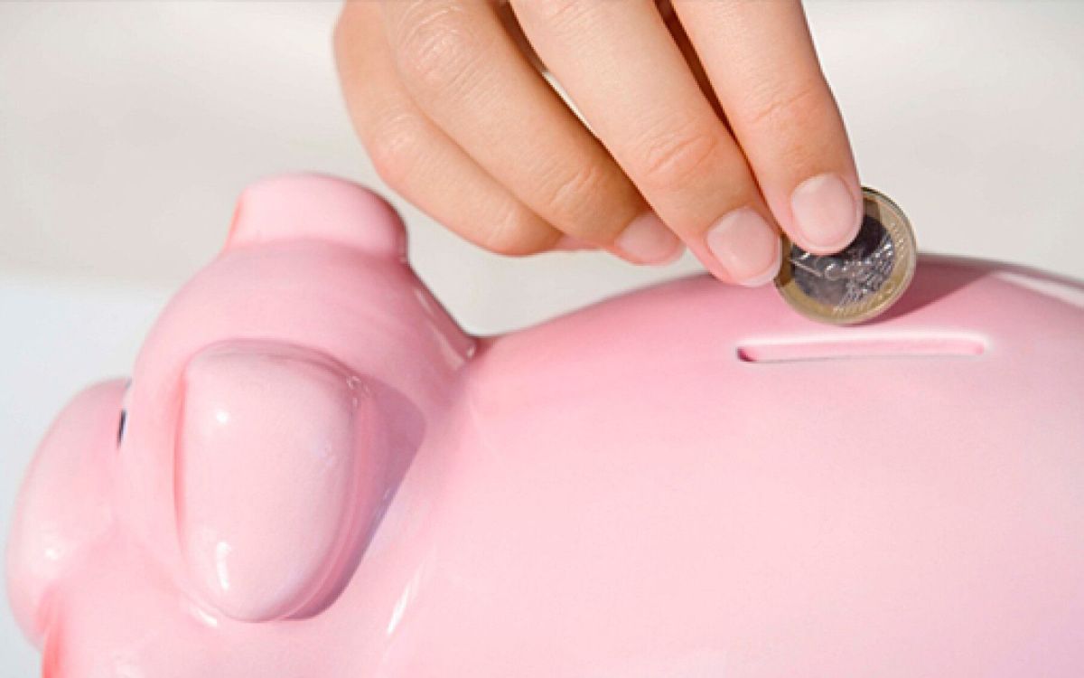 Comment faire fructifier 8 000 € : astuces et conseils pour épargner intelligemment