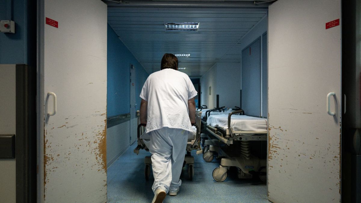 Un enfant déclaré mort retrouvé vivant dans une morgue : enquête ouverte
