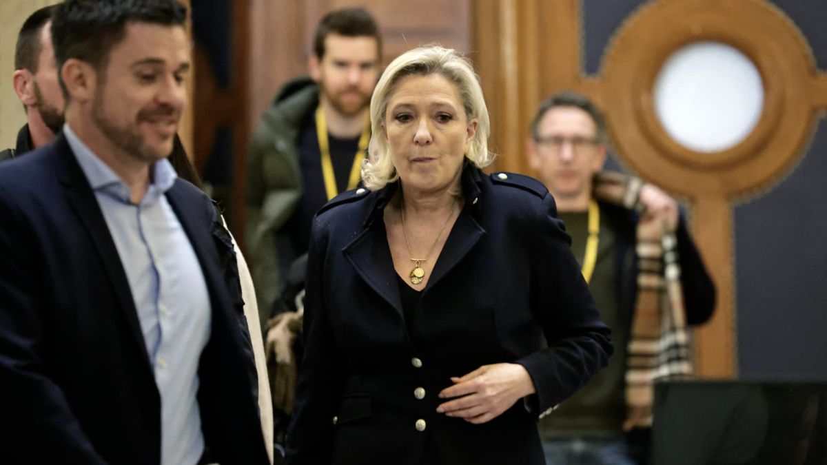 Marine Le Pen face à un tournant : les patrons préfèrent-ils Bardella ?