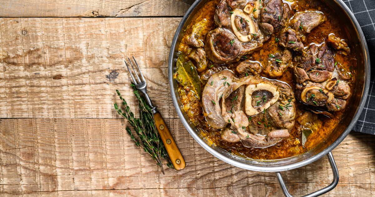un jarret de bœuf mijoté, cèpes et marrons pour un dimanche gourmand